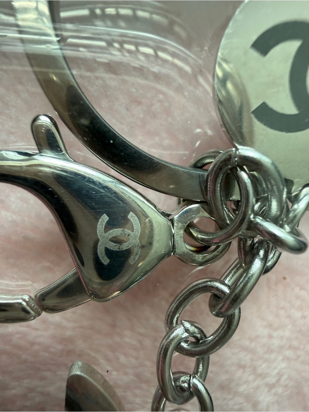 CHANEL Silver-Tone CC Logo Keyring with Chain Charm - Picture 2 of 3
